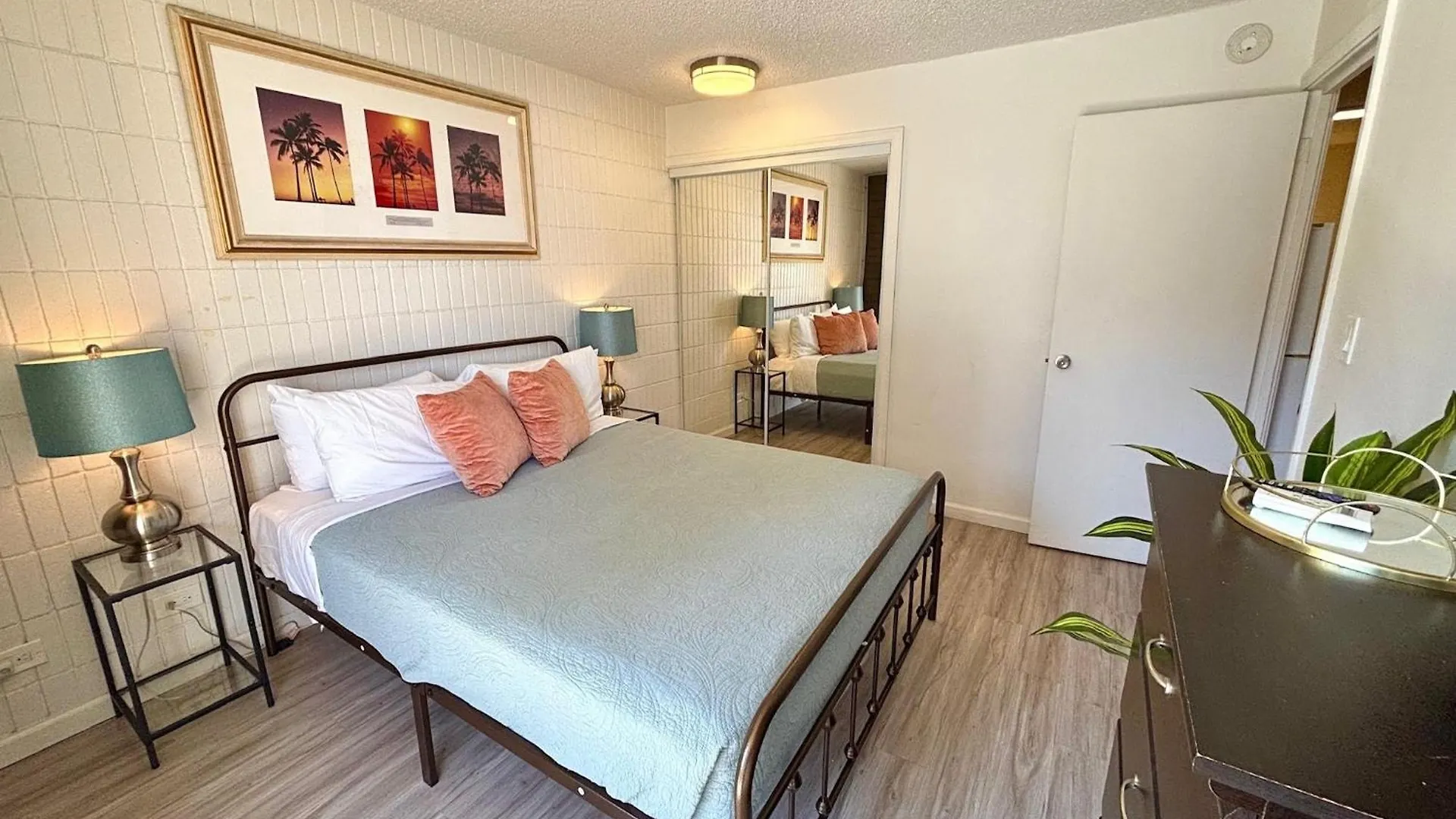 Bright Kalakauan Apartment Condo هونولولو