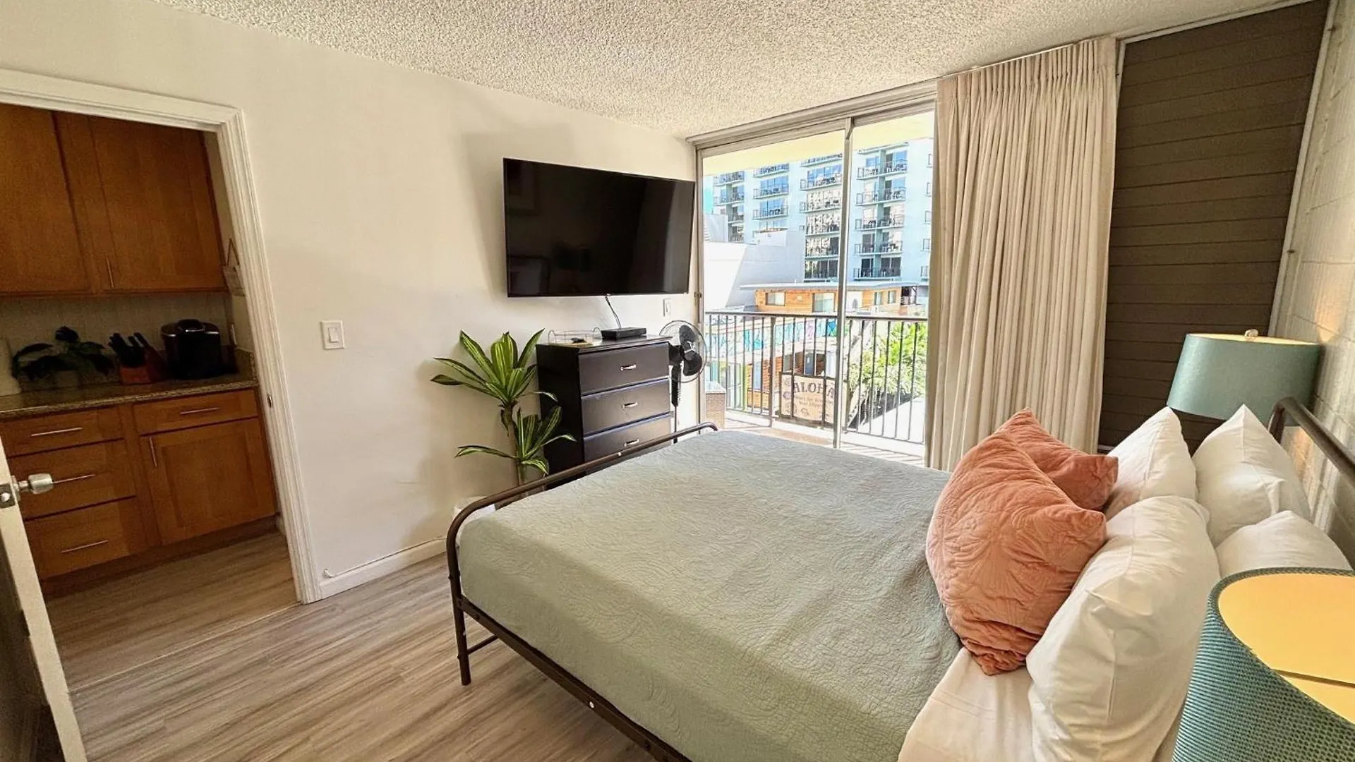 Bright Kalakauan Apartment Condo هونولولو الولايات المتحدة الأمريكية