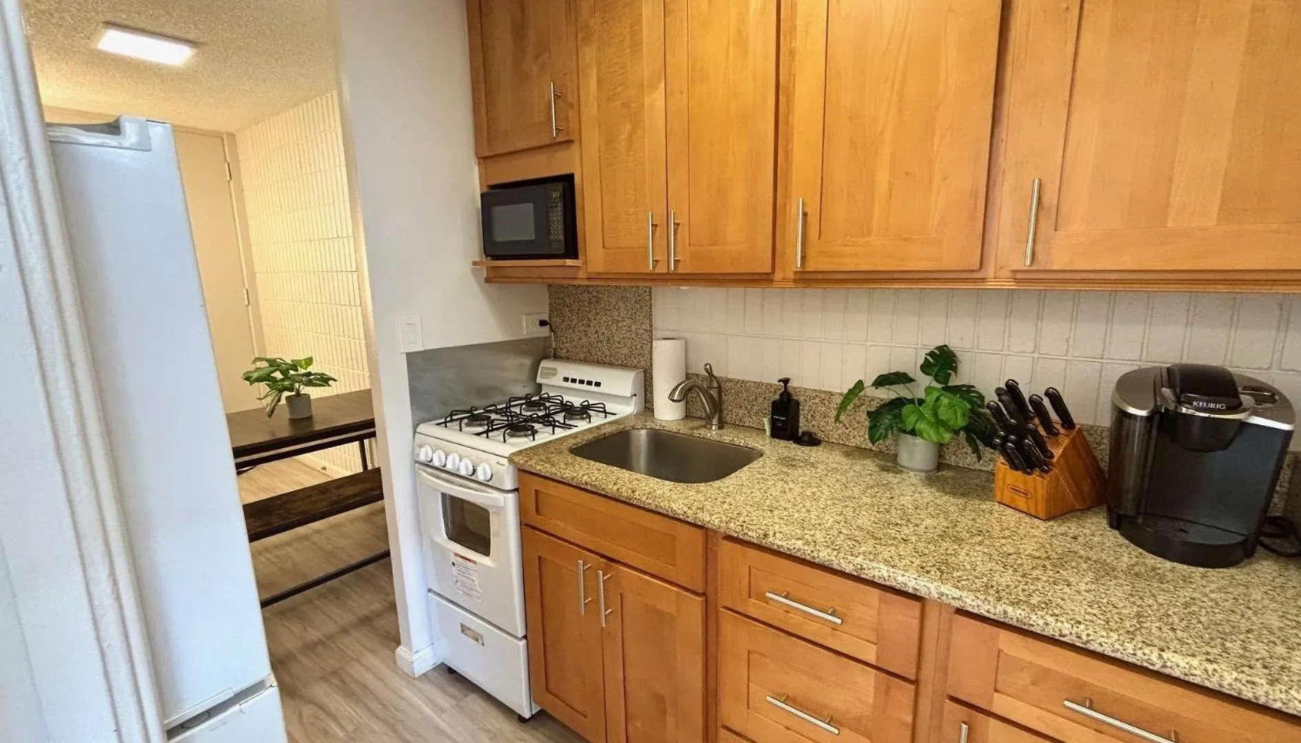 Bright Kalakauan Apartment Condo هونولولو 0*,