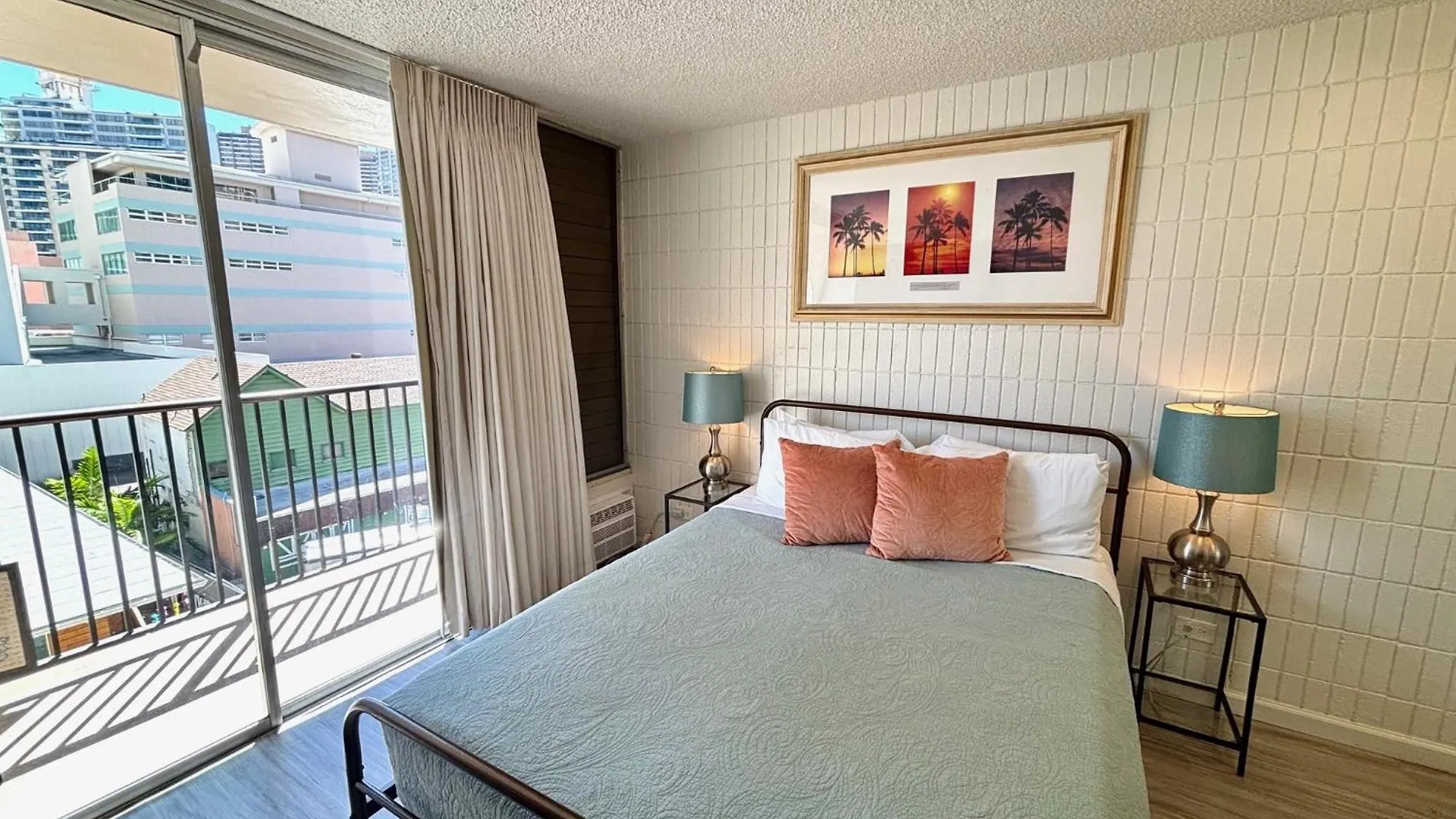 Bright Kalakauan Apartment Condo هونولولو